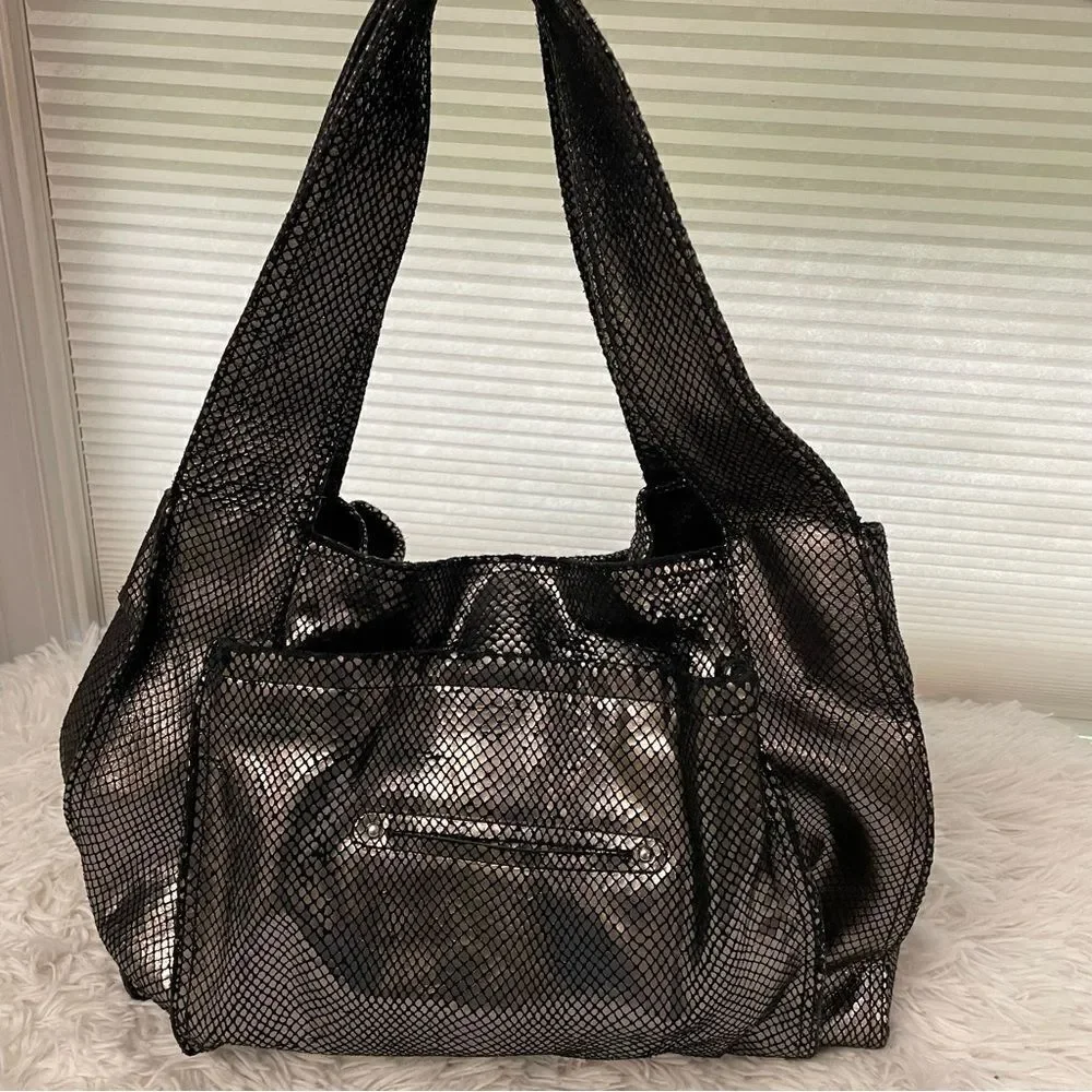 B. Makowsky Hobo Purse‎ Womens Metallic Chrome Coated Leather Shoulder Bag